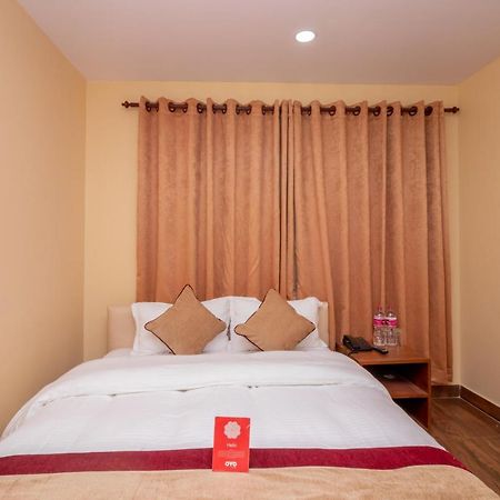 Oyo 253 Hotel Pinnacle 博卡拉 外观 照片